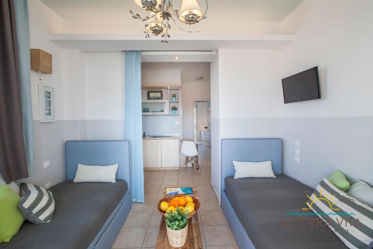 Alterra Vita Apartments Неос-Мармарас Экстерьер фото