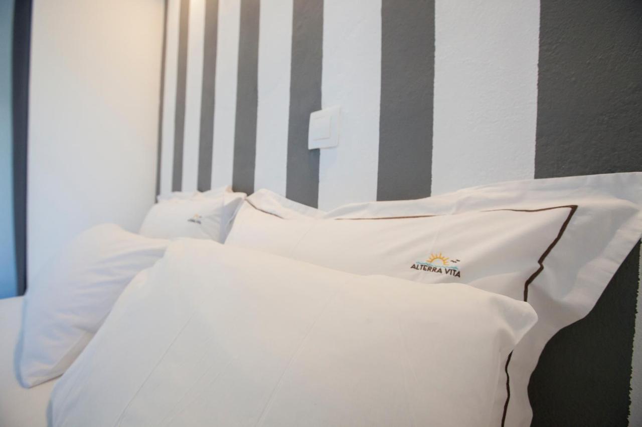 Alterra Vita Apartments Неос-Мармарас Экстерьер фото