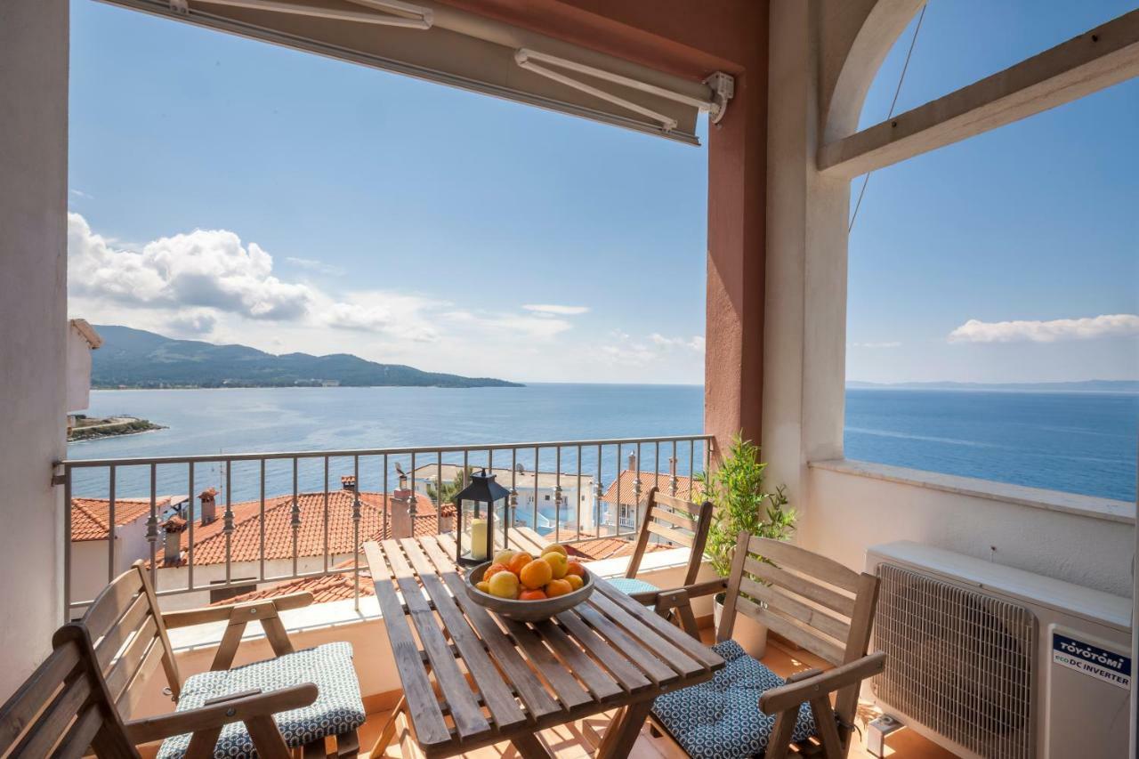 Alterra Vita Apartments Неос-Мармарас Экстерьер фото