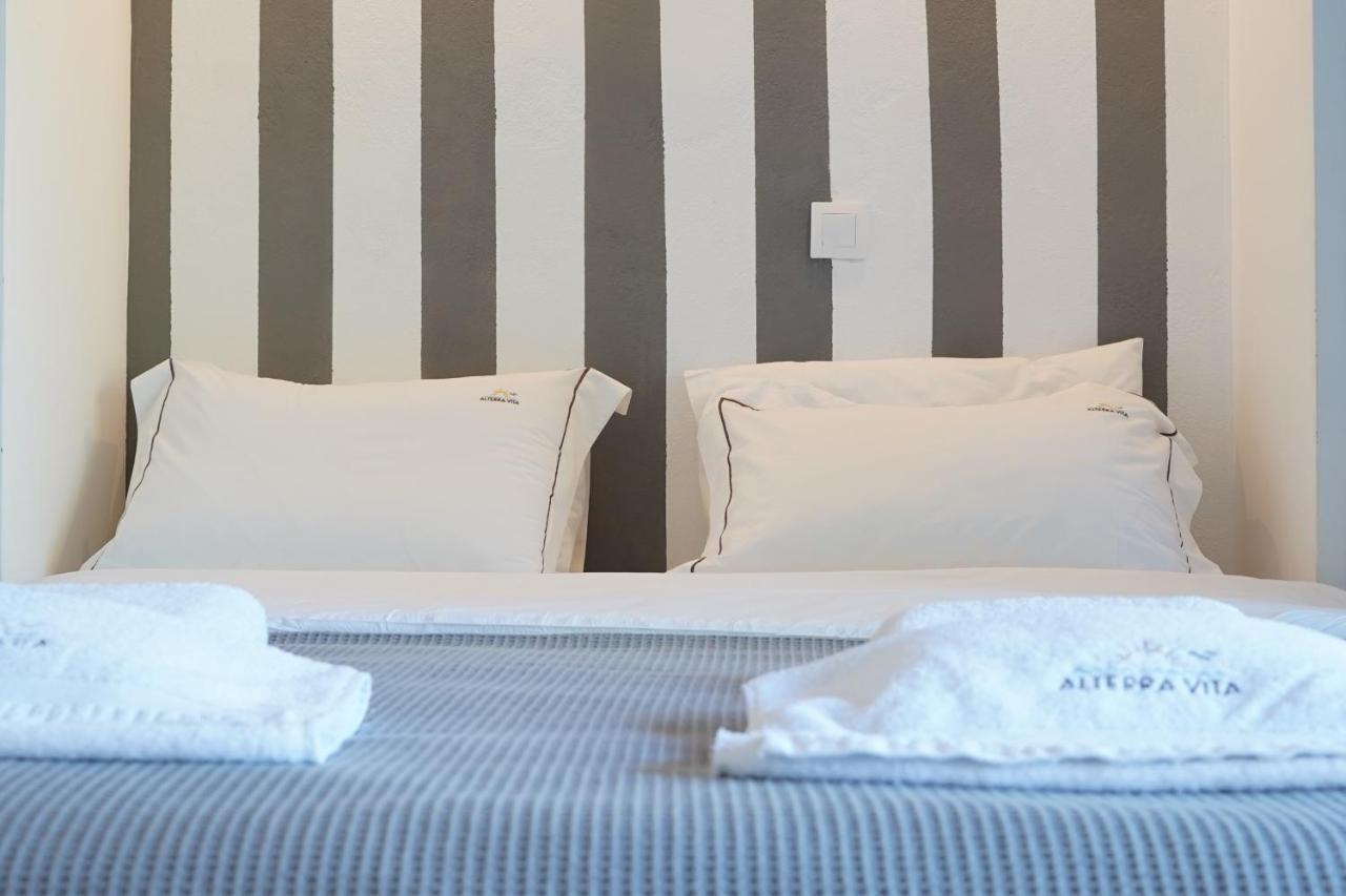 Alterra Vita Apartments Неос-Мармарас Экстерьер фото