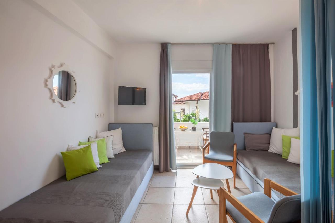 Alterra Vita Apartments Неос-Мармарас Экстерьер фото